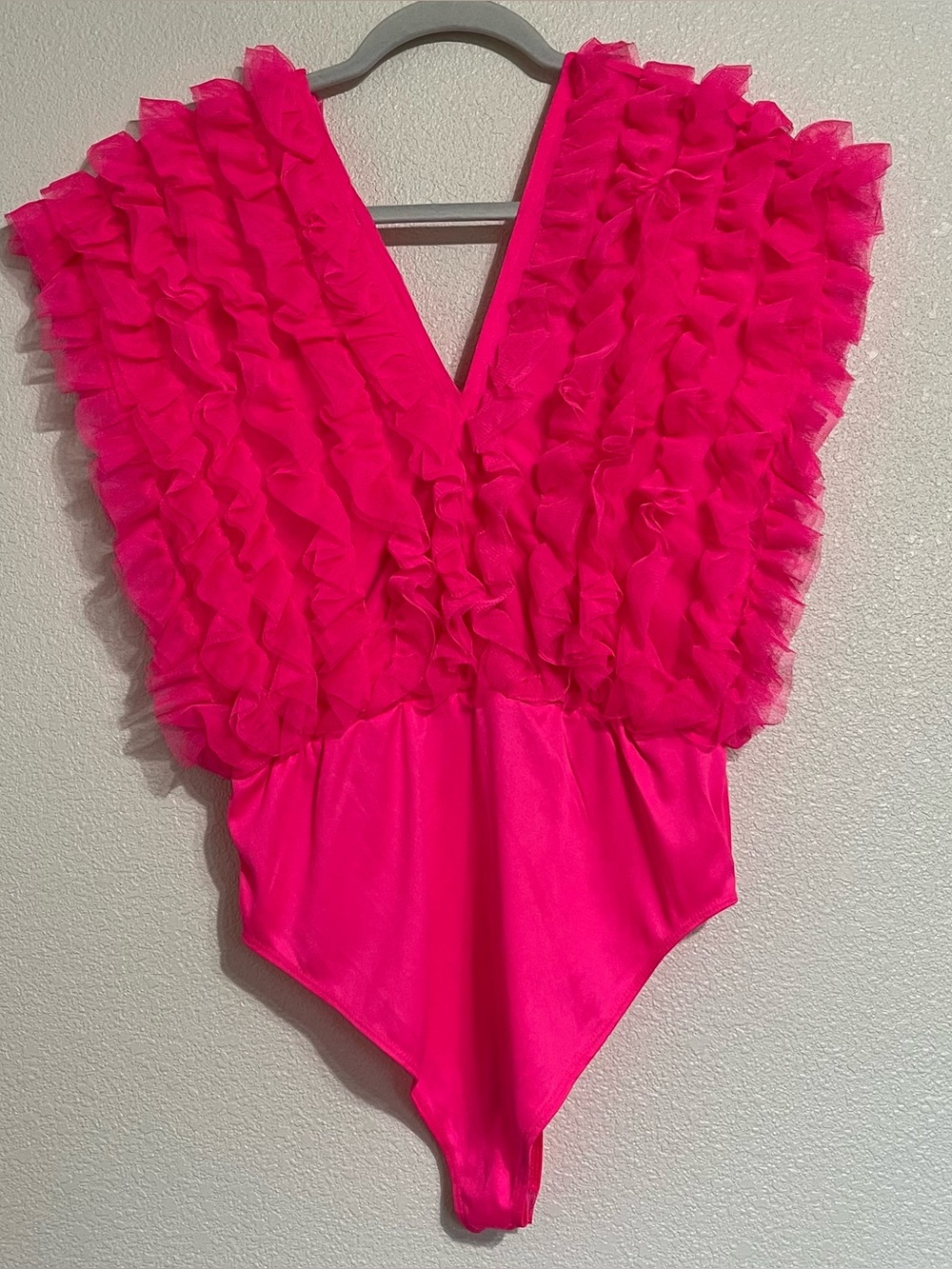 LIVE 4 TRUTH Deep V-neck Ruffled Tulle Bodysuit Hot Pink Size Medium